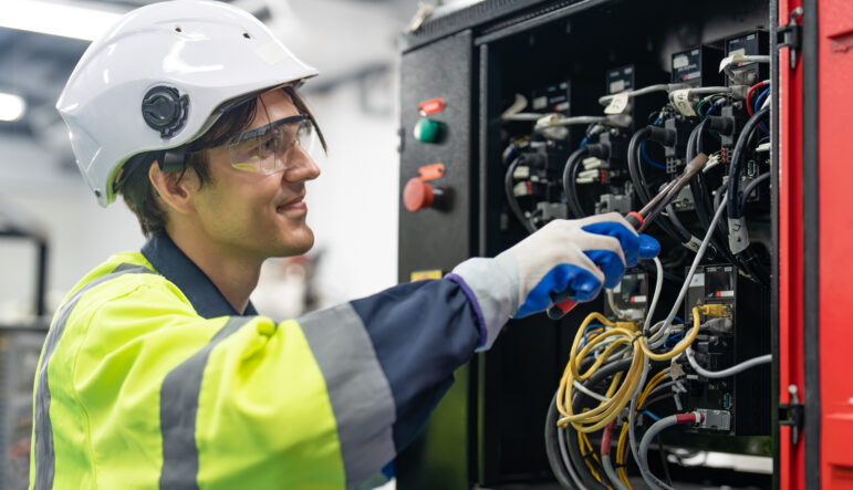 Industrial Electrician